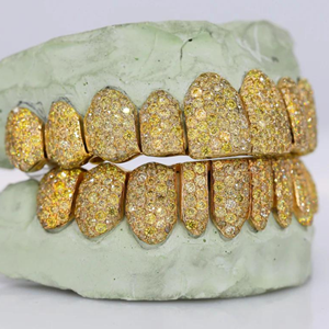 Hip Hop personnalisé 925 dents en argent Grillz glacé Moissanite diamant Grillz dents bijoux en argent meilleur prix - Product Image 3