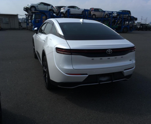 รถยนต์โตโยต้า คราวน์ ครอสโอเวอร์ 2.4T RS ปี 2022 สภาพดี ใช้งานน้อย ขาย - Product Image 3