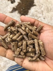 Pellets de bois à vendre Combustible de qualité supérieure pour un chauffage efficace Pellets de bois de haute qualité disponibles en sacs et en vrac - Product Image 6