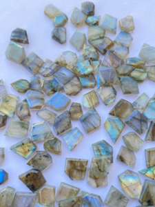 Flashy Labradorite Slice Slice Table Cut Gemstone Flashy Labradorite Slice 13 Piece for Jewellery Making Handmade Gemstone - Product Image 5