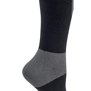 Chaussettes de sport pour hommes de haute qualité Design unique Couleurs personnalisées douces et confortables Caractéristique antidérapante OEM ODM - Product Image 6