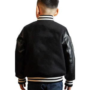 Fabricant OEM Veste de baseball universitaire personnalisée de haute qualité pour enfants Manches en cuir brodées en chenille imperméable pour l'hiver - Product Image 3