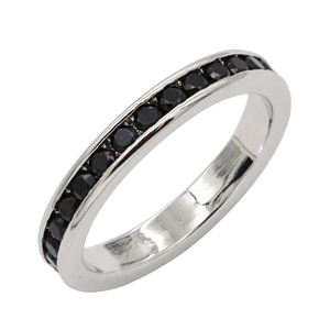 Anillo de Platino Eternity Talla 10 con Engaste de Circonitas Rojas en Canal, Totalmente Negro, Joyería Unisex para Uso Diario - Product Image 6