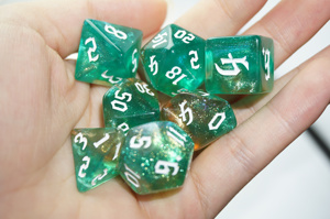 Ensemble de 7 dés à paillettes double couleur de haute qualité vente directe d'usine pour le jeu <span class=keywords><strong>Warhammer</strong></span> Dungeons and Dragons - Product Image 5