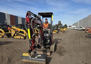 รถขุดยันมาร์ VIO17 1.8T ปี 2022 (M850) พร้อมบุ้งกี๋แบบปรับเอียงได้ ชั่วโมงการทำงานต่ำเพียง 765 ชั่วโมง ซื้อหนึ่งคัน รับทั้งหมด - Product Image 3