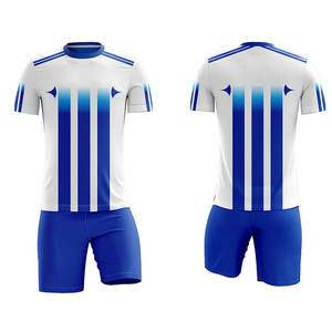 Uniforme de Fútbol Personalizado de Alta Calidad 2026, Jersey con Cuello Redondo, Manga Corta, Transpirable, Ligero, Ropa Deportiva con Estampado por Sublimación - Product Image 1