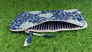 Vente en gros de sacs de voyage avec logo personnalisé en coton matelassé pour tablette d'ordinateur portable avec fermeture éclair étui de Protection petit sac de livres Mack pour fichiers - Product Image 2