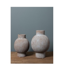 Florero de metal de hierro de primera calidad con detalles antiguos hechos a mano para fines de decoración elegante del hogar y la Oficina - Product Image 1