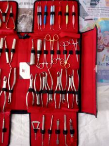 Kit de instrumentos para cirugía Dental Oral, elevadores de extracción alemanes, pinzas, 60 uds. - Product Image 5