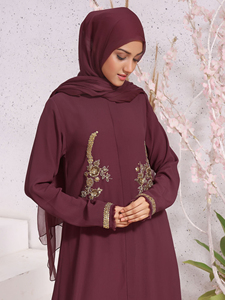 Abayas Arabes pour Femmes, Abayas Ouvertes avec les Derniers Designs et Tissu Doux de la Meilleure Qualité, Abayas Confortables pour Femmes Personnalisées - Product Image 4