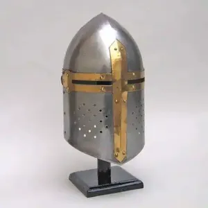 批发工艺品中世纪Barbuta Visored拉丝钢骑士军械库圣殿骑士十字军头盔