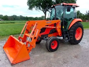 Venta caliente KUBOTA LA526 4WD Tractor diésel Nueva condición Tractor de rueda para caminar con motor KUBOTA y Motor para agricultura - Product Image 4