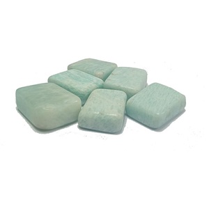 Cube en cristal d'amazonite Agate sculptée avec gravure Pierre Reiki Chakra en vrac Vente en gros de pierre de galet dégringolée Artisanat - Product Image 2