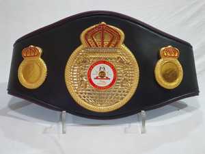 Cinturón de campeonato resistente personalizable Accesorio de réplica duradero para juegos y deportes - Product Image 3