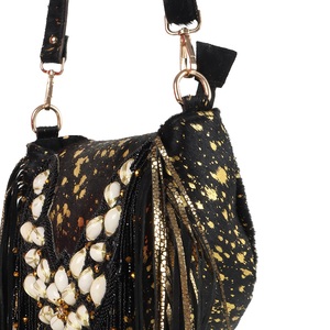 กระเป๋าสะพายไหล่ผู้หญิงระดับพรีเมียม ดีไซน์อเนกประสงค์ จัดเก็บของใช้จำเป็นได้อย่างเป็นระเบียบ พร้อมเพิ่มความสะดวกสบายในชีวิตประจำวัน สไตล์อินเดีย - Product Image 5