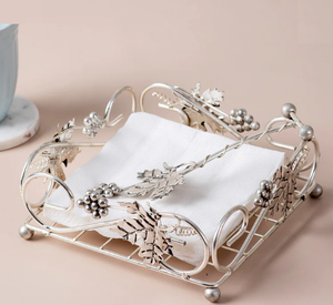 Servilletero Metálico Contemporáneo Hecho a Mano con Diseño Decorativo, Duradero y Multiusos para la Mesa de Comedor Tradicional - Product Image 6