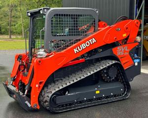 Cargadora Frontal Usada Kubota SVL 97-2, Retroexcavadora, Minicargadora de 5 Toneladas, Buen Rendimiento, Motor Incluido - Product Image 4