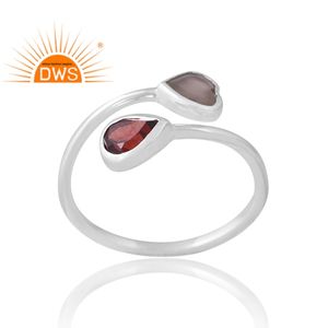Nouvelle tendance, bague en argent avec pierre de lune grise naturelle et grenat, design artisanal, bijoux personnalisés pour femmes, cadeau pour elle - Product Image 1