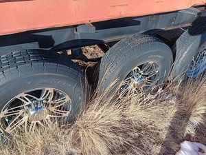 40ft Steel Shipping Container <b>on</b> <b>Wheels</b> with Sandwich Panel-Modern Design for <b>Storage</b>/Travel Trailer/Tiny Home & Kiosk - Product Image 5
