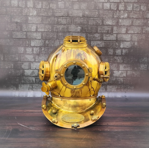 Casque de plongée sous-marine antique de haute qualité, élégant et magnifique - Product Image 1