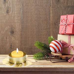 HF Crafts Candelabros de linterna de metal minimalistas Bajo costo Hogar atemporal y evento Decoraciones navideñas POR HF CRAFTS - Product Image 1