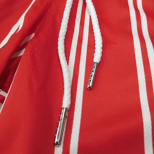 Custom 100% Poliéster Moda cómoda con bolsillos Pantalones cortos deportivos para adultos para hombres - Product Image 2