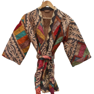 Chaqueta Kantha de algodón para exportador de fabricante indio, abrigo bordado Vintage con corte de trabajo, diseño de letras con apliques de patrón de Kimono - Product Image 1