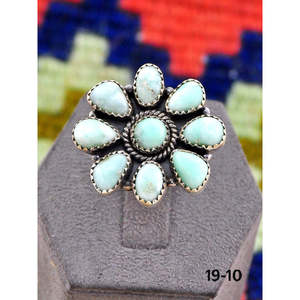 Bague ajustable en argent sterling et turquoise Paloma d'inspiration sud-ouest, bijou tendance en acier inoxydable avec sertissage clos, cadeau idéal - Product Image 2
