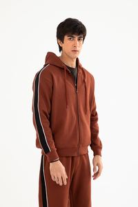 Conjunto de pantalones y sudadera con cremallera de color óxido Mezcla de algodón de ajuste holgado con conjuntos de paneles de contraste - Product Image 4