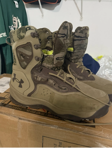 Botas Impermeables Under Armour Charged Raider 600G Camo para Hombre, Talla 14, Nuevas - Product Image 1