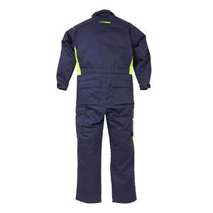 Overol de Trabajo Gris con Protección Completa y Bolsillo - Product Image 2