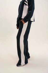 Conjunto Deportivo de Contraste al por Mayor, Top con Cierre de Cremallera de un Cuarto en Azul Marino y Blanco con Pantalones de Corte Holgado, Sudadera Elegante para Comodidad Casual - Product Image 4