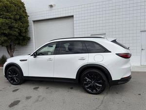 Mazda CX-90 3.3 Turbo Select 4dr SUV AWD 2025 Usado en Buen Estado - Product Image 6
