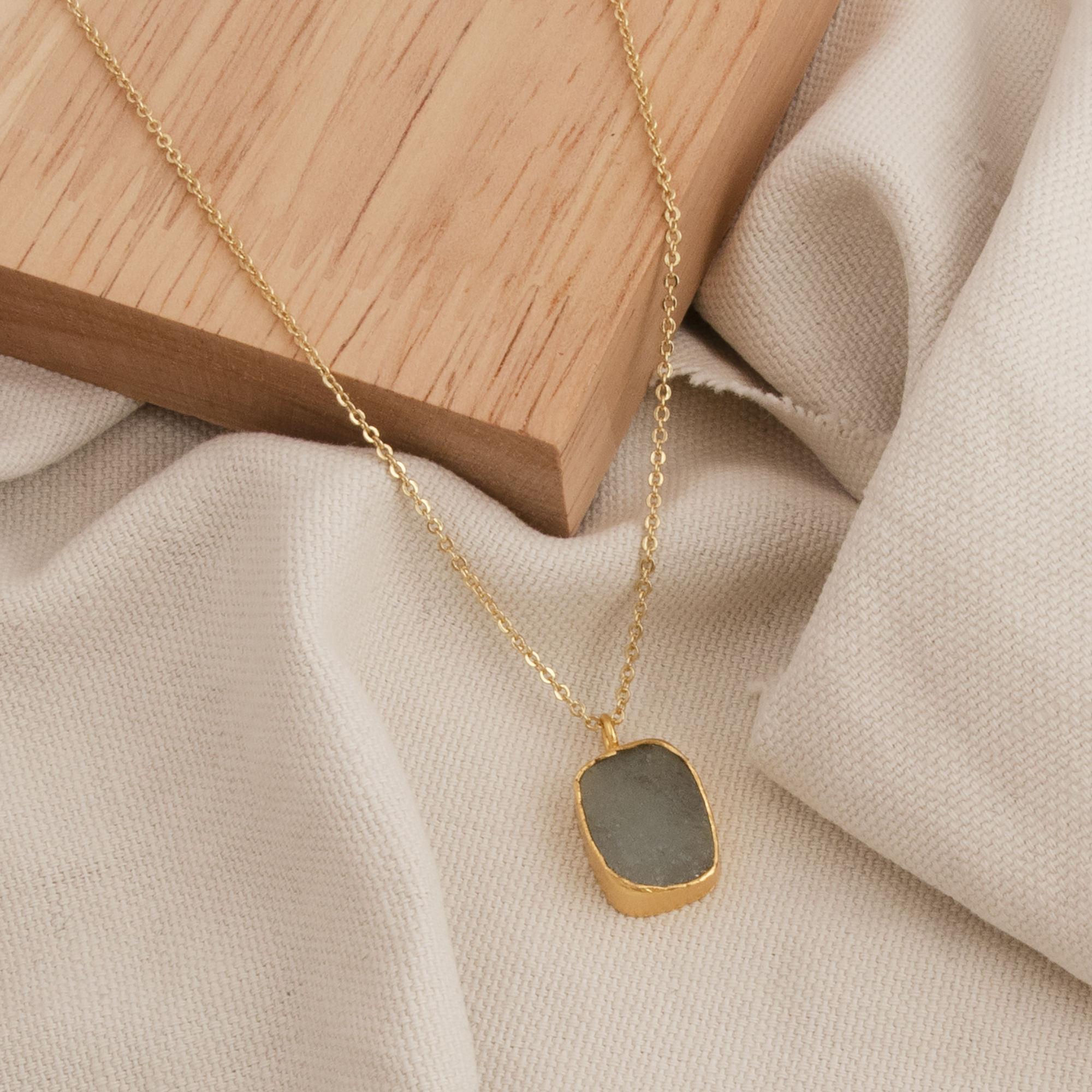 อะความารีน