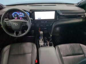 Toyota Camry XSE V4 2.5L FWD 2025 Usado en Buen Estado - Product Image 4