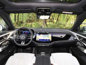 Véhicule électrique d'occasion 2025 en excellent état, faible kilométrage, prêt à rouler, qualité parfaite xx - Product Image 3