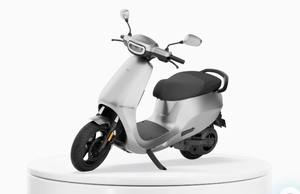 Scooter Eléctrico Industrial Original OEM de Alto Rendimiento S1 Pro con Batería de Iones de Litio, Motor de 11 kW de Potencia, Velocidad Máxima de 130 km/h - Product Image 3