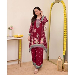 Kurti moderne pour femmes, à porter au quotidien, à fleurs, imprimé floral vibrant, patte de boutonnage, manches cloche, séchage rapide, doux, en maslin, toutes saisons - Product Image 1