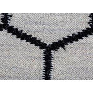 พรมขนสัตว์ทอแบบเรียบสีเทาและสีดำ รุ่น Indusbar Dwrm-117 ลายเรขาคณิตและลวดลายนามธรรม รูปทรงสี่เหลี่ยมผืนผ้าและลายทาง สำหรับใช้ปูพื้นบ้าน - Product Image 3