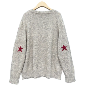 Cárdigan de punto con letras universitarias vintage personalizado con decoración de botones Tendencia Invierno ODM Servicios OEM Patrón impreso - Product Image 2