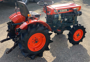 รถแทรกเตอร์มือสองคุณภาพสูง Kubota B700 ขนาดเล็ก ราคาถูก - Product Image 4