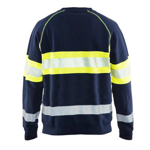 Sweat-shirts à col rond de sécurité offrant une chaleur fiable, une visibilité et un confort pour les travailleurs en environnements industriels actifs - Product Image 2