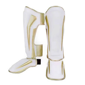 Espinillera de Protección Profesional Ajustable con Acolchado de Espuma Suave y Cuero PU Transpirable para Adultos - Diseño Ligero - Product Image 5