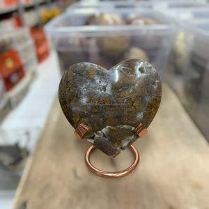 Wholesale Natural Brecciated Jasper Heart Shape Large Hand Polished Healing <b>Crystal</b> With Elegant Iron Display Stand <b>Decorative</b> - Product Image 2