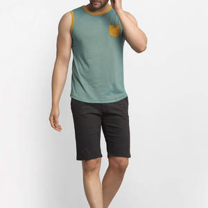 Vente en gros de débardeurs d'été décontractés pour hommes, haut de course tricoté en polyester imprimé avec logo personnalisé, musculation et gymnastique - Product Image 5