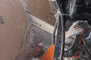 Scie à chaîne électrique industrielle 6 kW HF pour la découpe de rouleaux de papier - Product Image 5