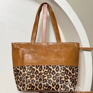 Fashion Luxury Designer Large Size Stylish Genuine Cowhide Leather Tote <b>Handbag</b> with Leopard Print Lightweight & Durable <b>Handbag</b> - Product Image 1