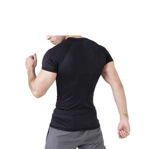 ชุดวิ่งผู้ชายแบบขายส่งสั่งทำพิเศษ เสื้อกล้ามโพลีเอสเตอร์กันแดดและกางเกงขาสั้น ทนทาน เหมาะสำหรับกิจกรรมทางน้ำ - Product Image 5