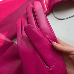 ถุงมือโอเปร่าแฟชั่นผู้หญิงถุงมือหนังแกะยาวสีแดงกุหลาบใหม่2024 - Product Image 5