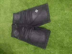 Shorts streetwear imprimés en relief délavés à l'acide OEM pour hommes et femmes, personnalisés en usine FLP GEARS - Product Image 2